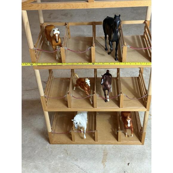 Vintage 1990s Wooden Deluxe 3-Tier Breyer Stable Barn Structure with 9 Stalls - Picture 10 of 12